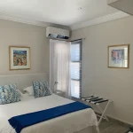 ROOM9