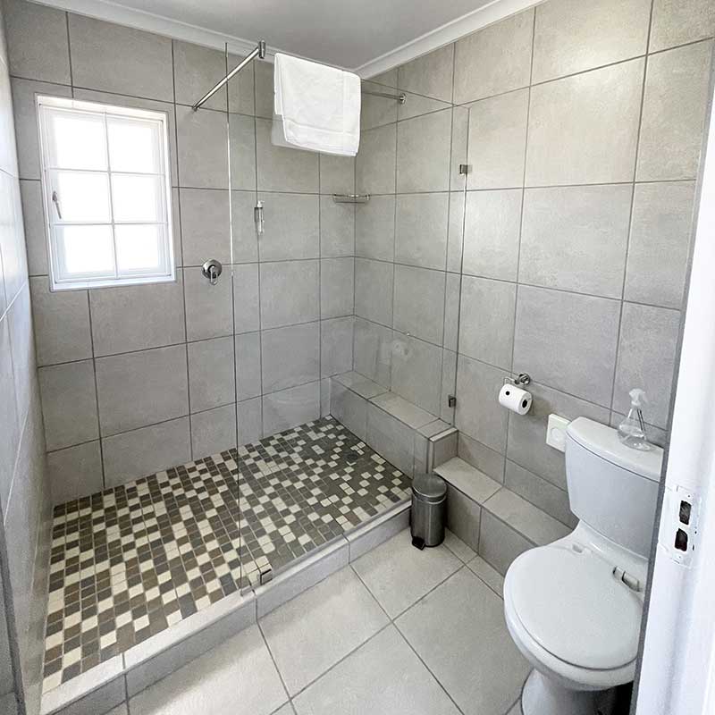 bathroom-room-1